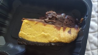 chocolate chunkin pumpkin cheesecake